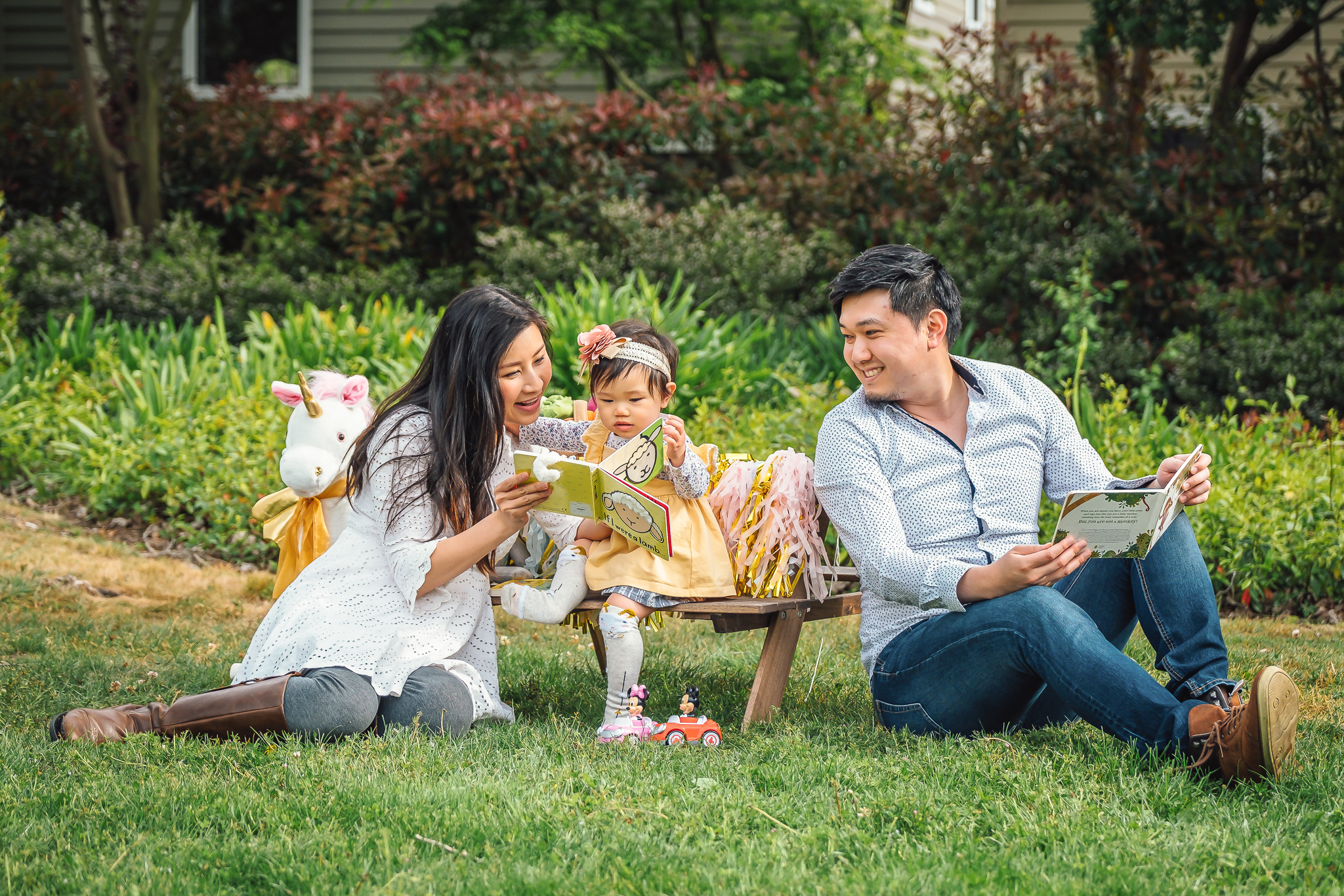 outdoor garden family photo